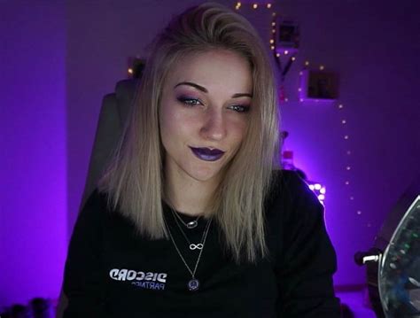 kruzadar real name|Kruzadar: Twitch Star, Real Name, Age, Boyfriend, Net Worth